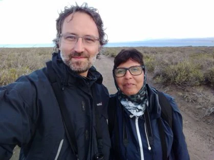 Sanjee Vaze birding with Agustin Esmoris in diverse habitats around Puerto Madryn